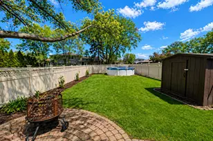 5540 129th St, Crestwood, IL 60418 - Photo 2