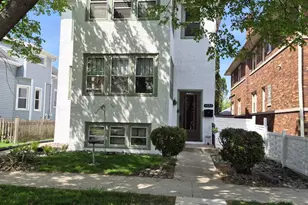 9002 Sheridan Ave, Brookfield, IL 60513 - Photo 1