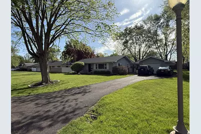 326 Maple Lane, Geneva, IL 60134 - Photo 2