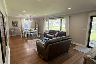 326 Maple Ln, Geneva, IL 60134 - Photo 4