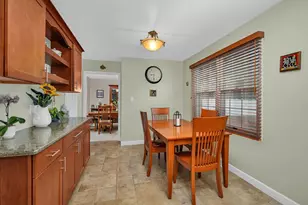 3212 Burr Oaks Dr, Joliet, IL 60431 - Photo 8