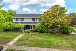 3212 Burr Oaks Dr, Joliet, IL 60431 - Photo 1
