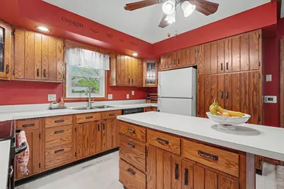 702 Van Buren Street, Monticello, IL 61856 - Photo 14
