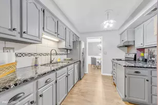 190 S Wood Dale Rd, Wood Dale, IL 60191 - Photo 10