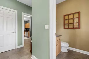 2719 Crystal Way, Prairie Grove, IL 60012 - Photo 18