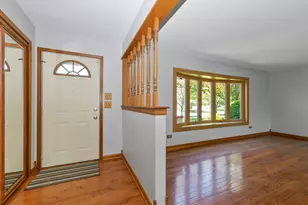 7745 Woodstock Dr, Tinley Park, IL 60477 - Photo 2