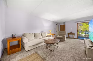 16736 Paxton Ave, Tinley Park, IL 60477 - Photo 2