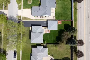2906 Warren Dorris Dr, Joliet, IL 60435 - Photo 52