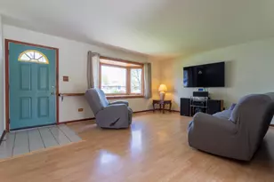 2906 Warren Dorris Dr, Joliet, IL 60435 - Photo 12
