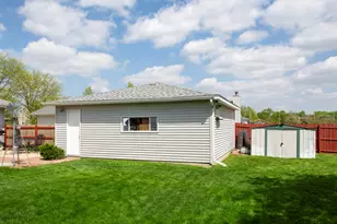 2906 Warren Dorris Dr, Joliet, IL 60435 - Photo 64