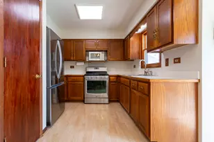 2906 Warren Dorris Dr, Joliet, IL 60435 - Photo 14