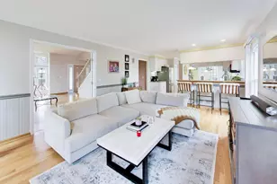 135 Corsaire Ln, Schaumburg, IL 60173 - Photo 16