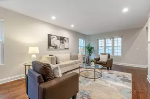 15 Caribou Crossing, Northbrook, IL 60062 - Photo 8