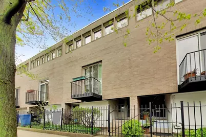 1456 E Park Place, Chicago, IL 60637 - Photo 1