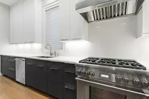 4915 S Martin Luther King Dr, Chicago, IL 60615 - Photo 12