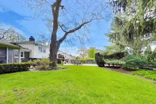 570 Wilmot Rd, Deerfield, IL 60015 - Photo 32