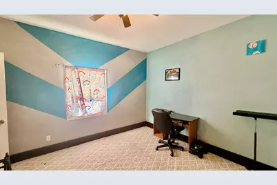 617 E 4th Street, Centralia, IL 62801 - Photo 8