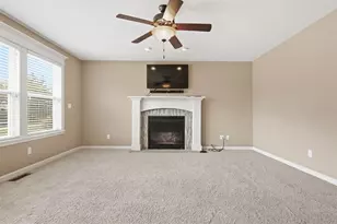 5403 Ferryman Rd, Bloomington, IL 61705 - Photo 10