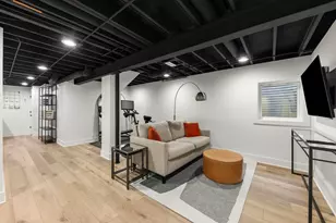1921 Wexford Cir, Wheaton, IL 60189 - Photo 28