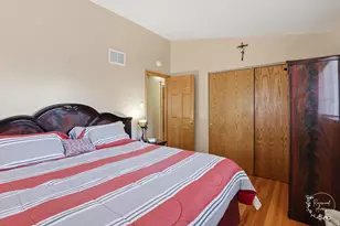 319 N Bradley Dr, Chicago Heights, IL 60411 - Photo 26