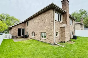 8017 Oak Park Ave, Burbank, IL 60459 - Photo 32