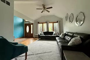8017 Oak Park Ave, Burbank, IL 60459 - Photo 6