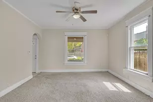 349 10th St, Moline, IL 61265 - Photo 16