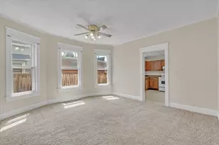 349 10th St, Moline, IL 61265 - Photo 14