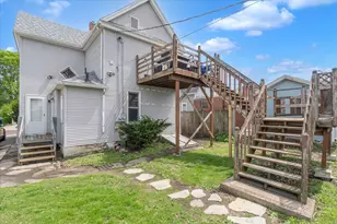 349 10th St, Moline, IL 61265 - Photo 6