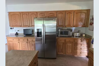 18W193 Holly Avenue, Darien, IL 60561 - Photo 6