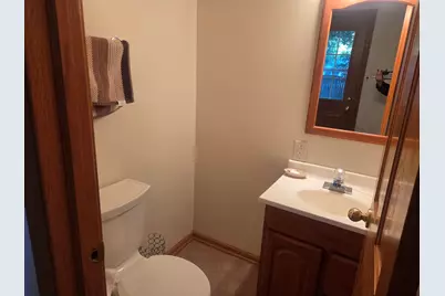 18W193 Holly Avenue, Darien, IL 60561 - Photo 10