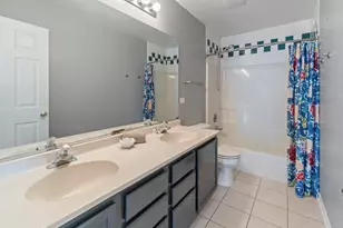 49 Sarah Dr, Crystal Lake, IL 60014 - Photo 24