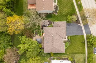 49 Sarah Dr, Crystal Lake, IL 60014 - Photo 34