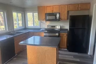 6724 Rydberg Rd, Rockford, IL 61109 - Photo 4
