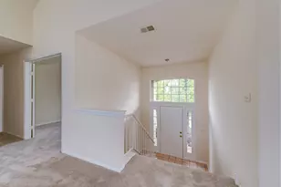 338 Ashford Cir, Bartlett, IL 60103 - Photo 2