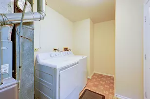 338 Ashford Cir, Bartlett, IL 60103 - Photo 12
