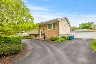14740 Kilbourne Ave, Midlothian, IL 60445 - Photo 20