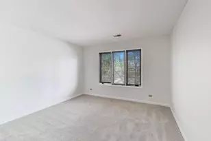 1663 N Courtland Dr, Arlington Heights, IL 60004 - Photo 22
