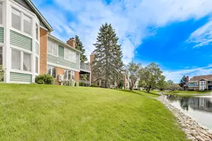 1663 N Courtland Dr, Arlington Heights, IL 60004 - Photo 30
