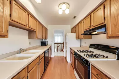1663 N Courtland Drive #1663, Arlington Heights, IL 60004 - Photo 10