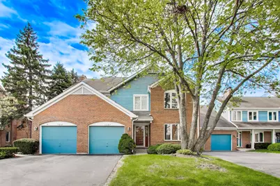 1663 N Courtland Drive #1663, Arlington Heights, IL 60004 - Photo 1