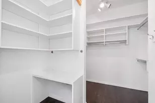 2140 N Winchester Ave, Chicago, IL 60614 - Photo 12