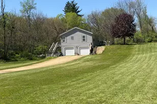 14905 Covell Rd, Morrison, IL 61270 - Photo 2