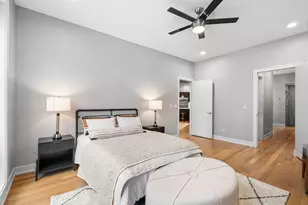 650 N Morgan St, Chicago, IL 60642 - Photo 12
