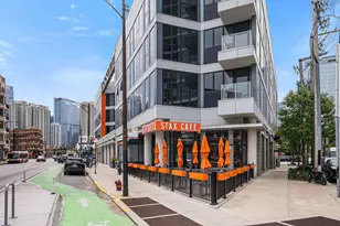 650 N Morgan St, Chicago, IL 60642 - Photo 32