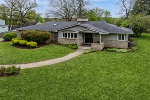 11613 Country Club Rd, Woodstock, IL 60098 - Photo 1