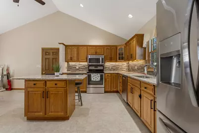 520 S Main Street, Gifford, IL 61847 - Photo 12