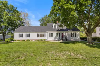 520 S Main Street, Gifford, IL 61847 - Photo 1
