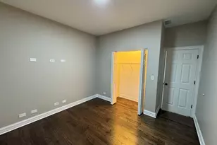 543 E 43rd St, Chicago, IL 60653 - Photo 12