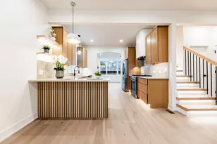 5721 S Newcastle Ave, Chicago, IL 60638 - Photo 6